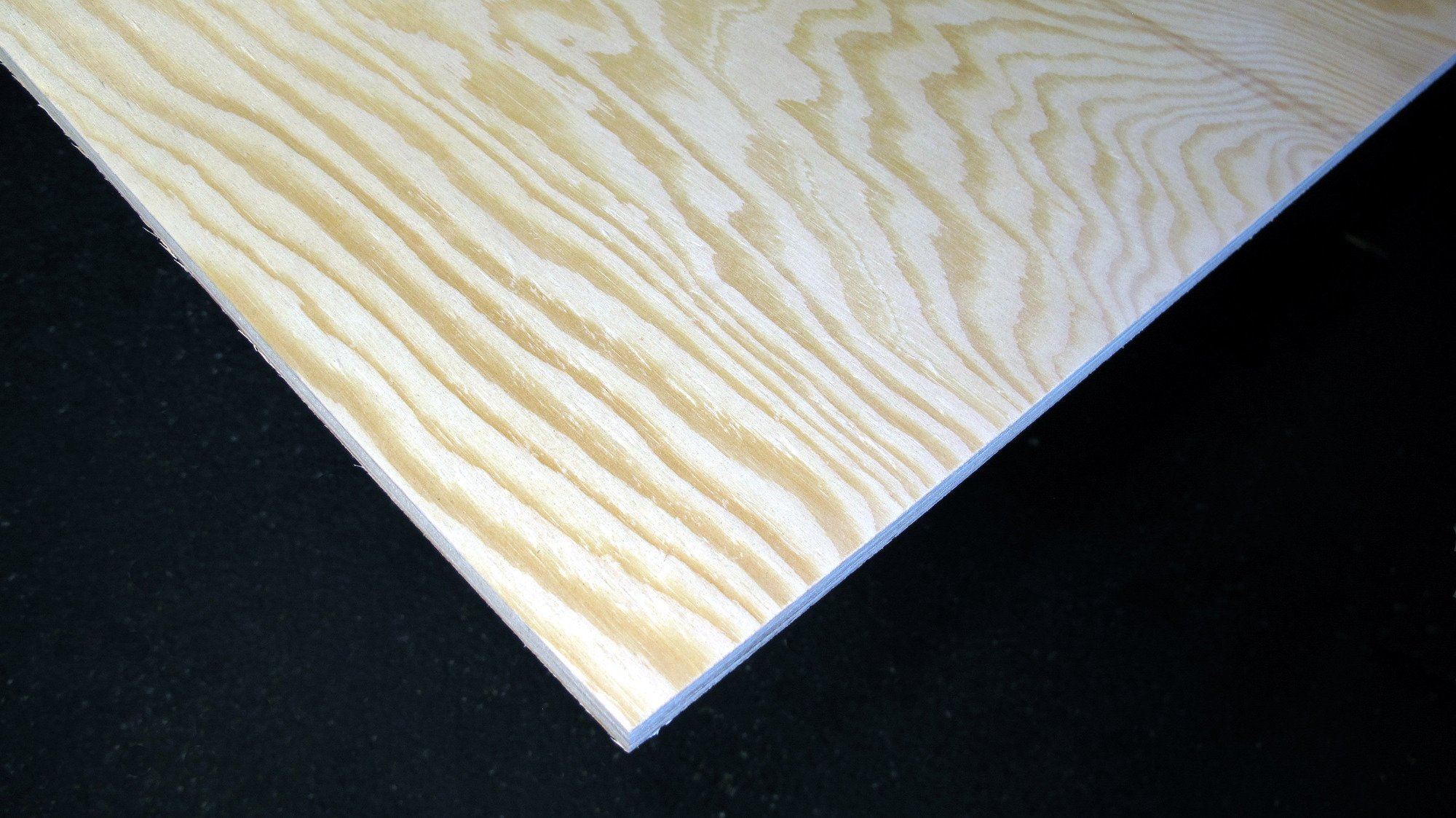 FURUPLYWOOD - Ljungberg Fritzoe