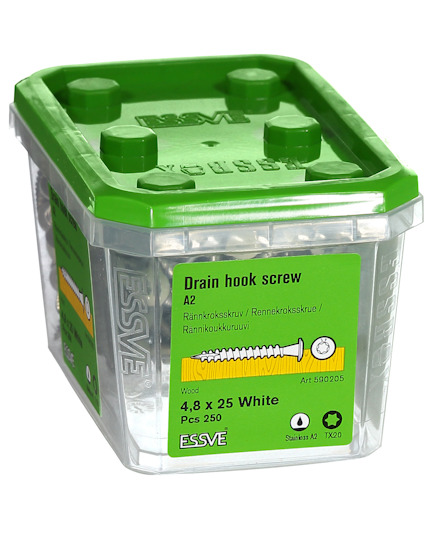 Transparent plastbehållare med grönt lock, innehållande dräneringskrokskruv, 4,8 x 25 mm, A2, 250 st, märkt "ESSVE".