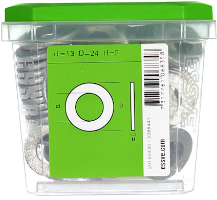 Plastlåda med metallbrickor, grön etikett med mått: di=13 D=24 H=2, streckkod.