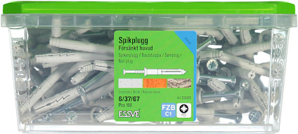 Förpackning med vita spikpluggar och skruvar, märkt "Spikplugg Försänkt huvud" från ESSVE. Grönt lock.