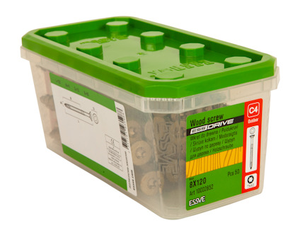 Plastlåda med grönt lock innehållande träskruvar, etikett visar specifikationer som 8x120 mm och antal 50 st.