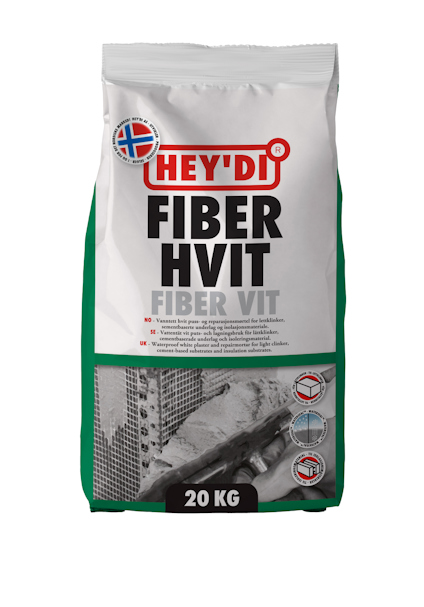 Förpackning med vit putsbruk "Hey'di Fiber Hvit" 20 kg, med nordiska flaggan och illustrationsbilder på applicering.