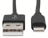 USB-A-kontakt och en Lightning-kontakt på en svart kabel.