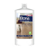 Flaska Bona Wood Floor Refresher med etikett som visar ett rum med parkettgolv. Text: "High Gloss", "1L".