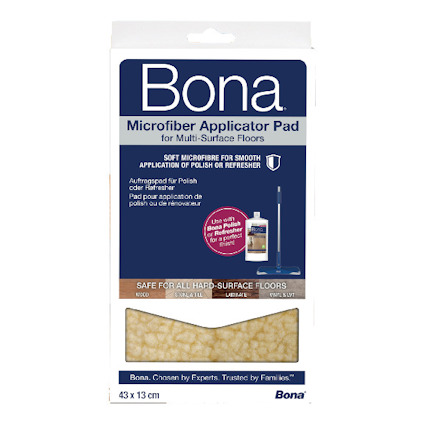 Förpackning med Bona Microfiber Applicator Pad för multi-ytor, mått 43 x 13 cm.